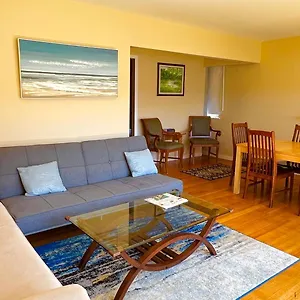 https://spacious-home-15mins-to-downtown.vancouver-hotels-bc.net