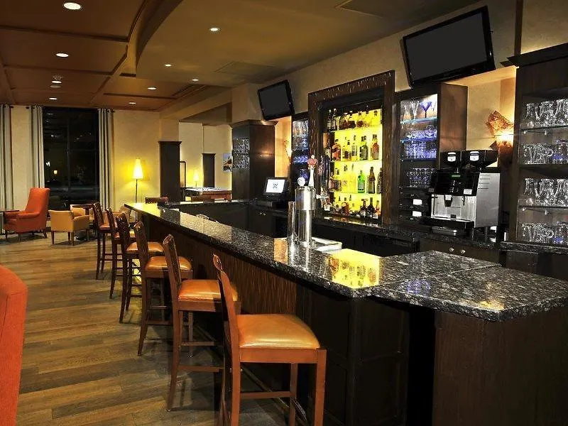 Sheraton Toronto Airport Hotel & Conference Centre 4*,  Canadá